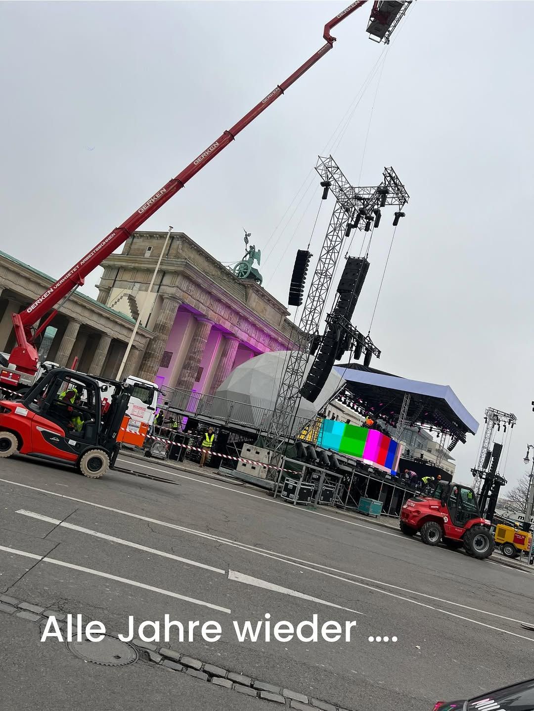 TV-Produktion am Brandenburger Tor Berlin